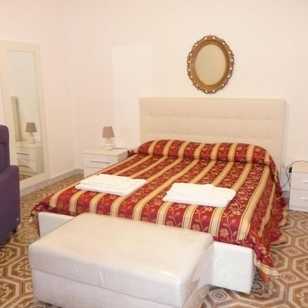 Herculis Domus Bed and Breakfast Ercolano Exterior foto